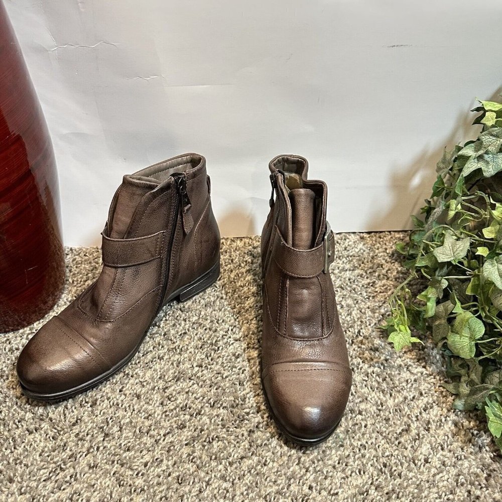 Miz Mooz Brown Espresso Leather Buckled Ankle Boots Siggy Size 36 US 5.5-6 New - Picture 4 of 8